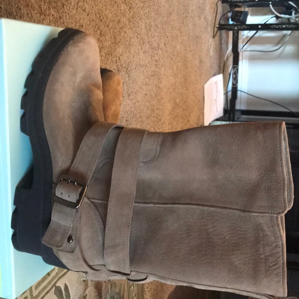 Women’s boots